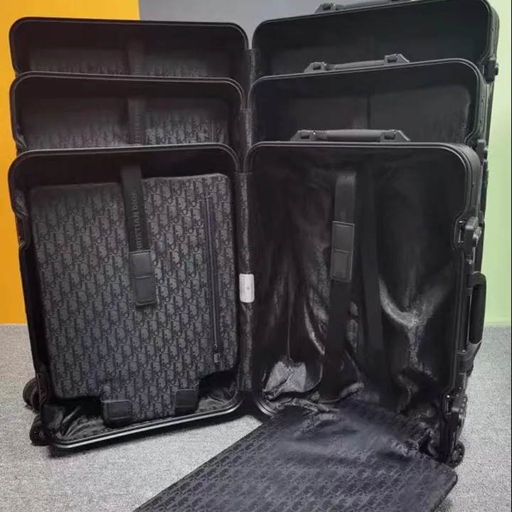 スーパーコピー グッチ スーツケース