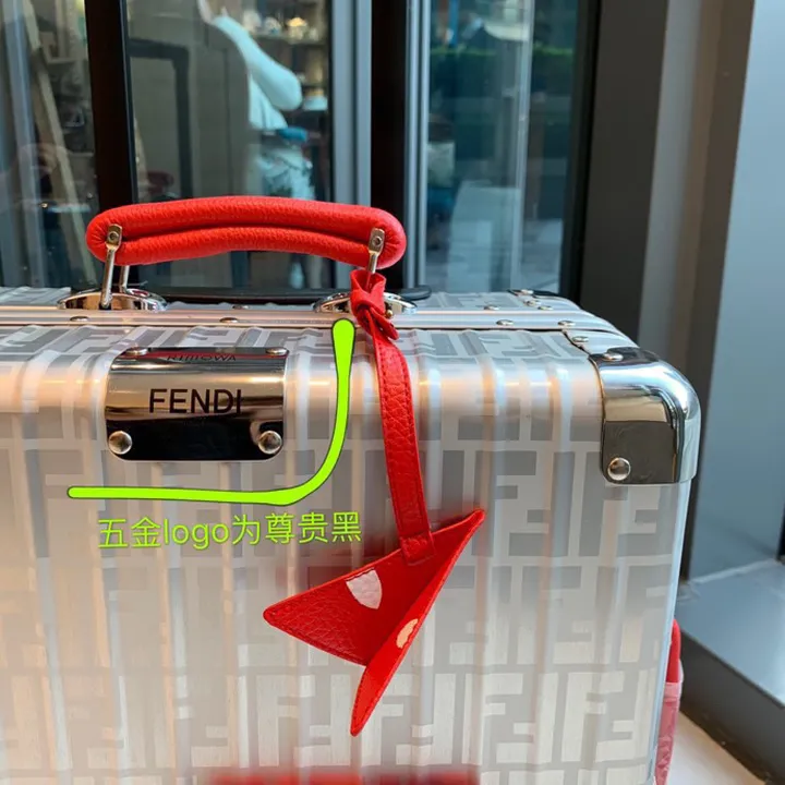 スーパーコピー ディオール スーツケース