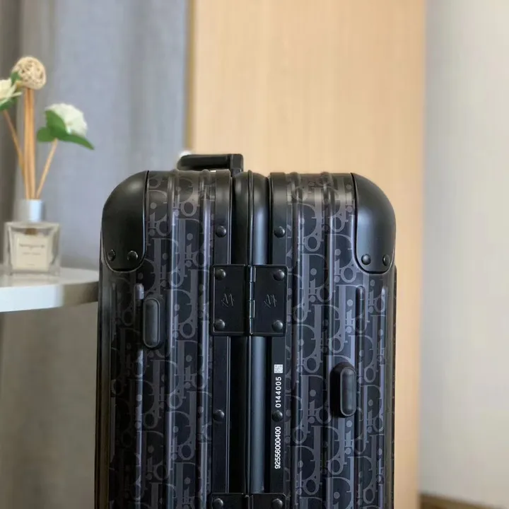 スーパーコピー ディオール スーツケース