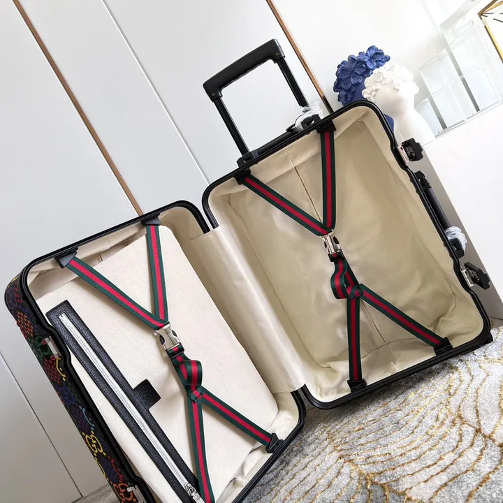 スーパーコピー グッチ スーツケース