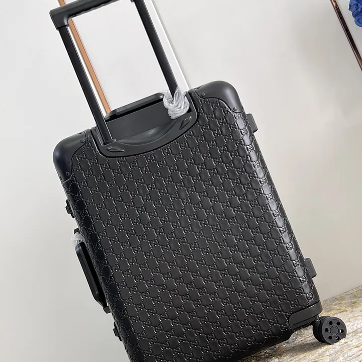 スーパーコピー グッチ スーツケース