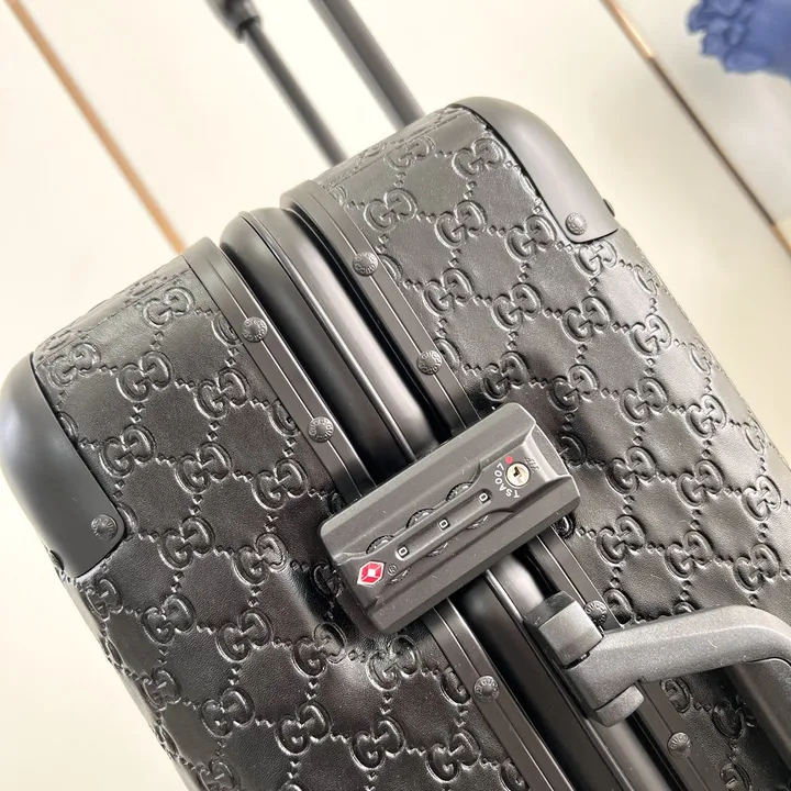 スーパーコピー グッチ スーツケース