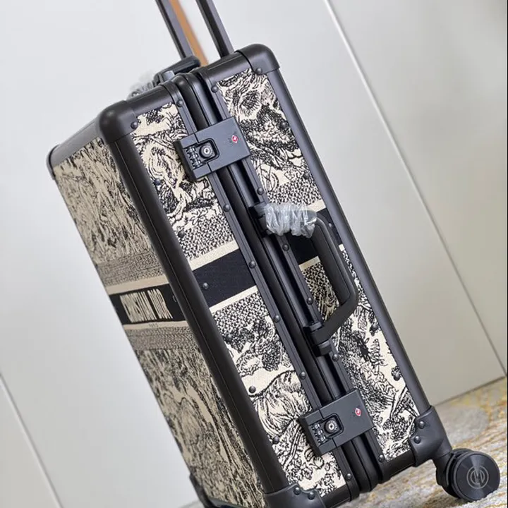 スーパーコピー ディオール スーツケース