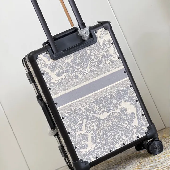 スーパーコピー ディオール スーツケース