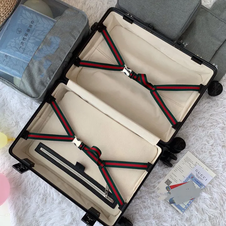 スーパーコピー グッチ スーツケース