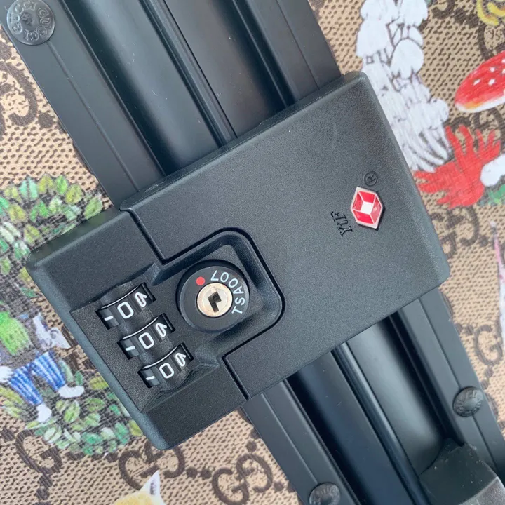 スーパーコピー グッチ スーツケース