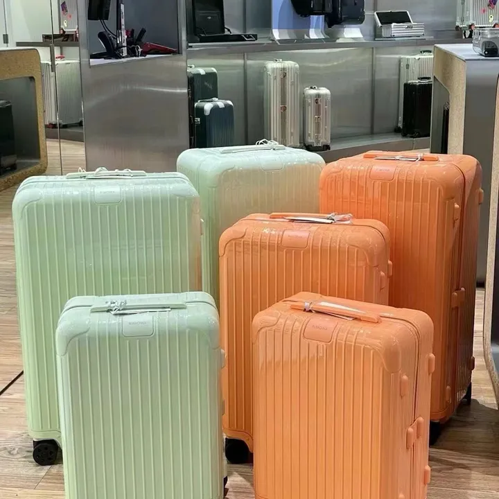 スーパーコピー リモワ スーツケース