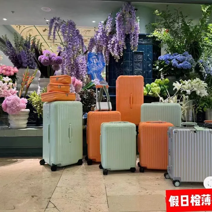 スーパーコピー リモワ スーツケース