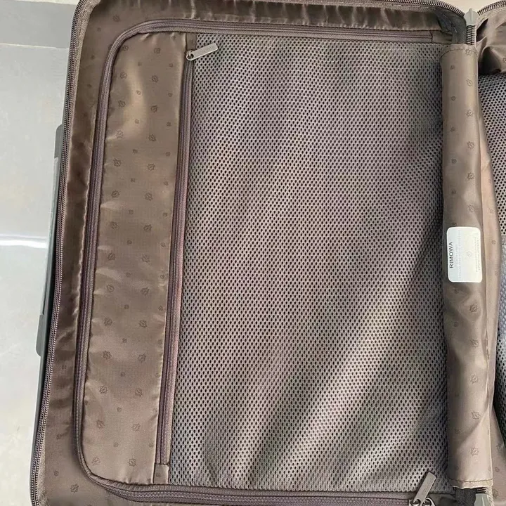 スーパーコピー リモワ スーツケース