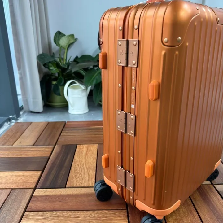 スーパーコピー リモワ スーツケース