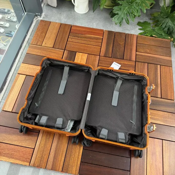 スーパーコピー リモワ スーツケース