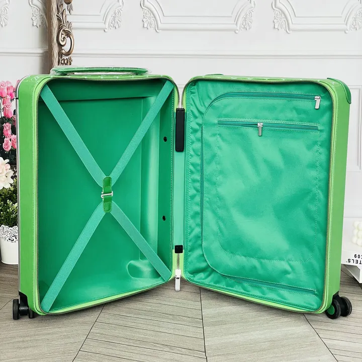 スーパーコピー ルイヴィトン スーツケース