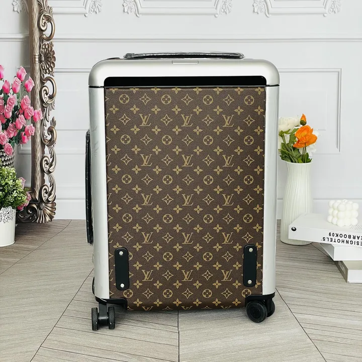 スーパーコピー ルイヴィトン スーツケース