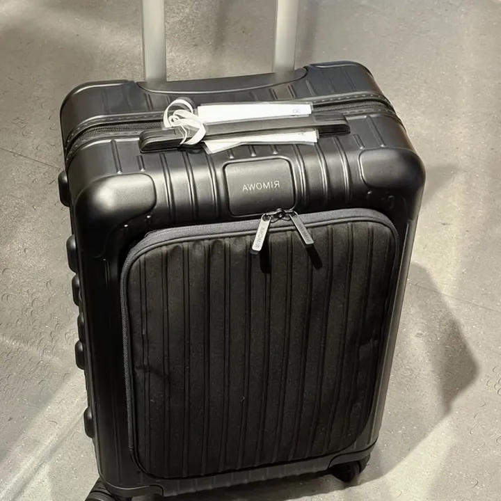 スーパーコピー リモワ スーツケース