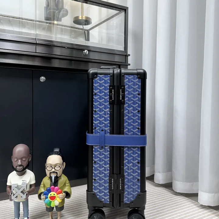 スーパーコピー フェンディ スーツケース