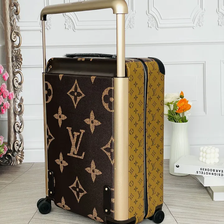 スーパーコピー ルイヴィトン スーツケース