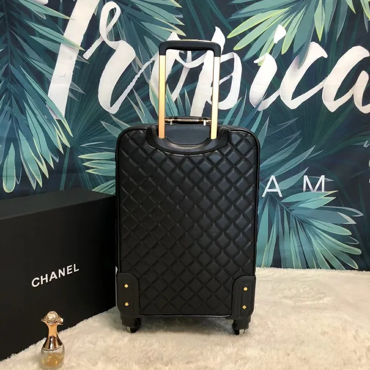 スーパーコピー シャネル スーツケース