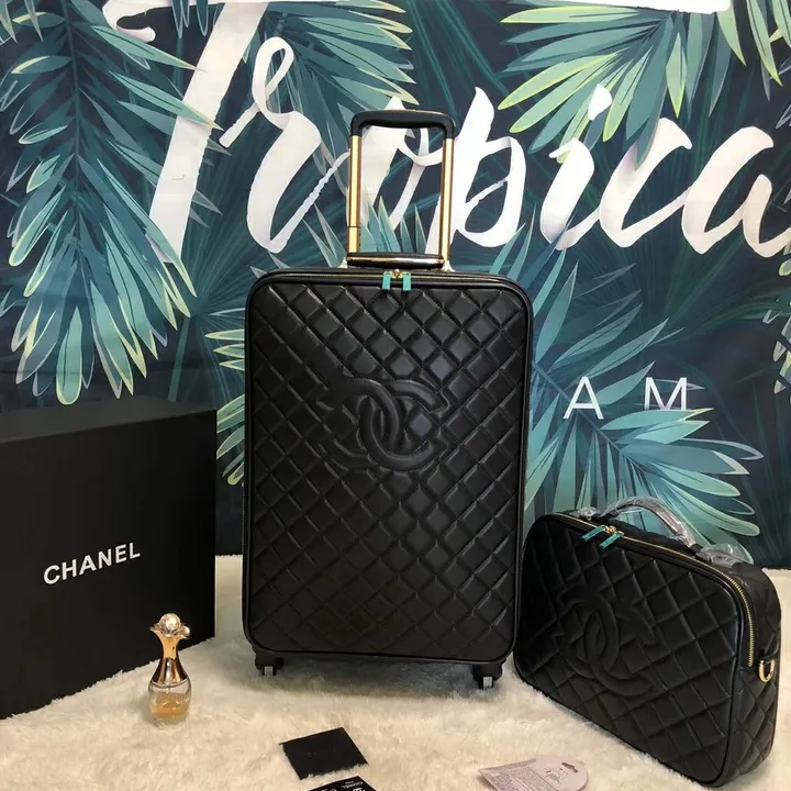 スーパーコピー シャネル スーツケース