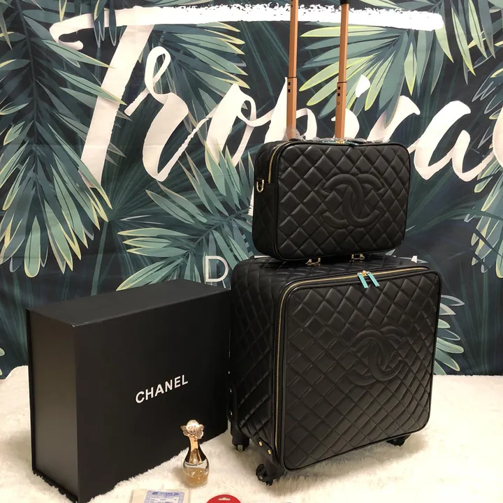 スーパーコピー シャネル スーツケース
