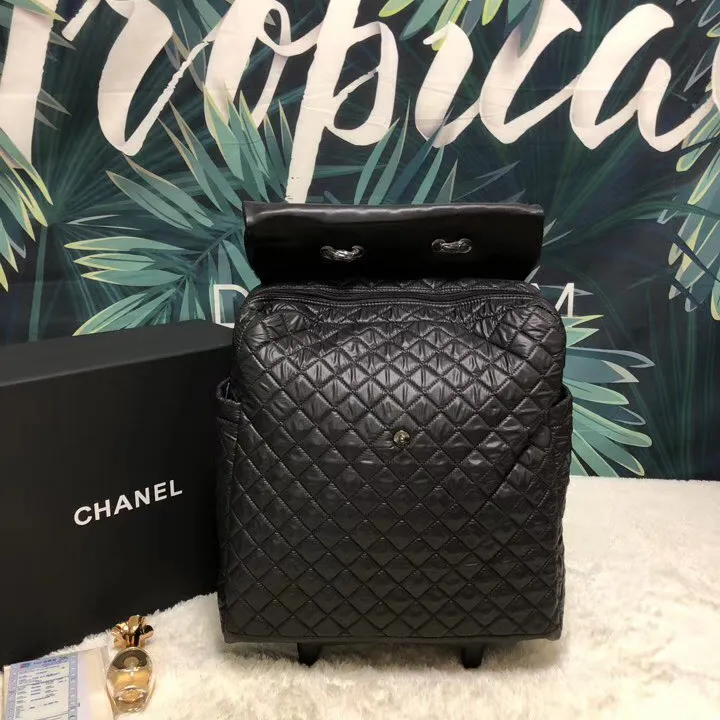 スーパーコピー シャネル スーツケース