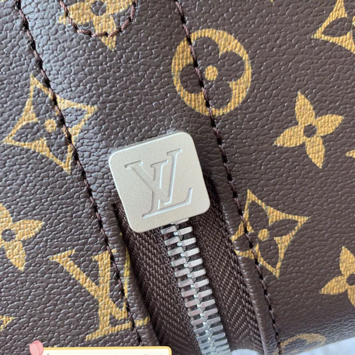 スーパーコピー ルイヴィトン スーツケース