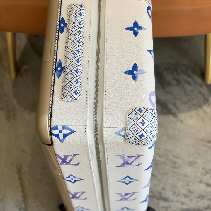 スーパーコピー ルイヴィトン スーツケース