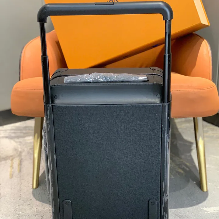 スーパーコピー ルイヴィトン スーツケース