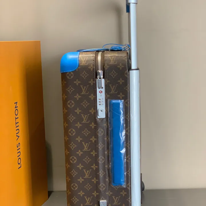 スーパーコピー ルイヴィトン スーツケース