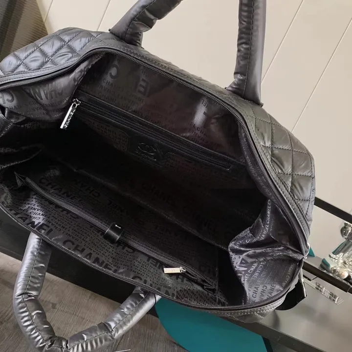 スーパーコピー シャネル スーツケース