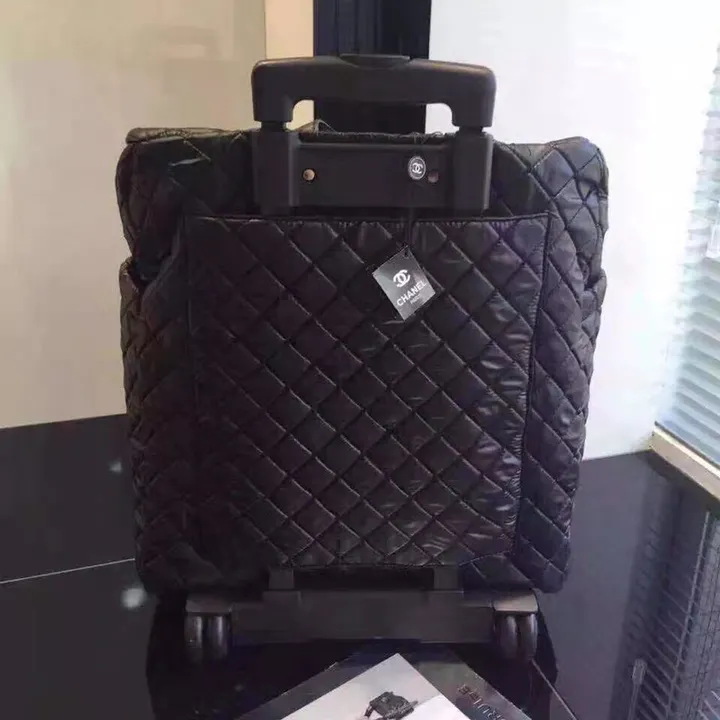 スーパーコピー シャネル スーツケース