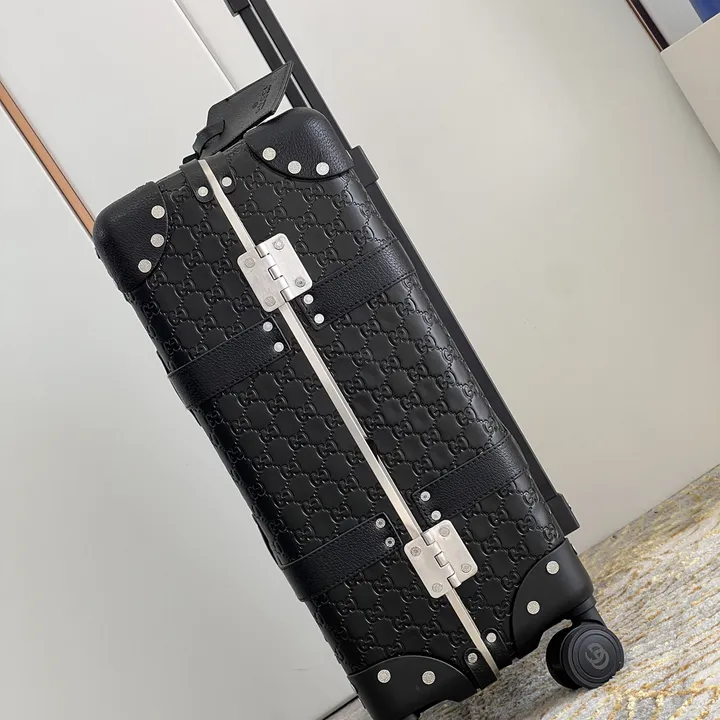 スーパーコピー グッチ スーツケース