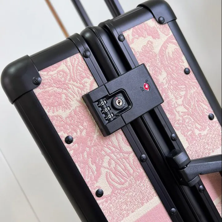 スーパーコピー グッチ スーツケース