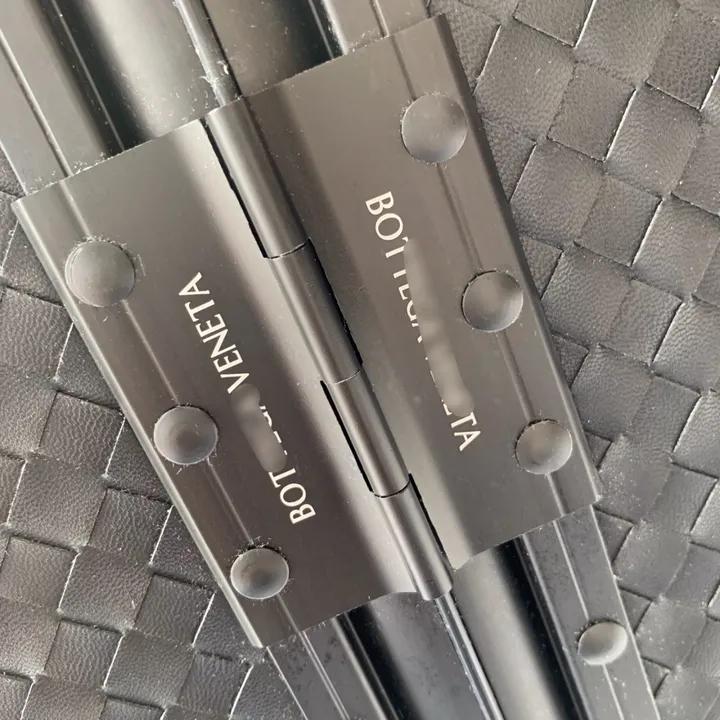 スーパーコピー ボッテガ ヴェネタ スーツケース