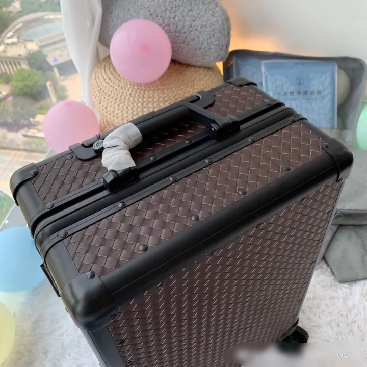 スーパーコピー ボッテガ ヴェネタ スーツケース