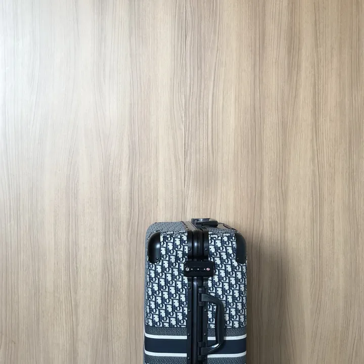 スーパーコピー グッチ スーツケース