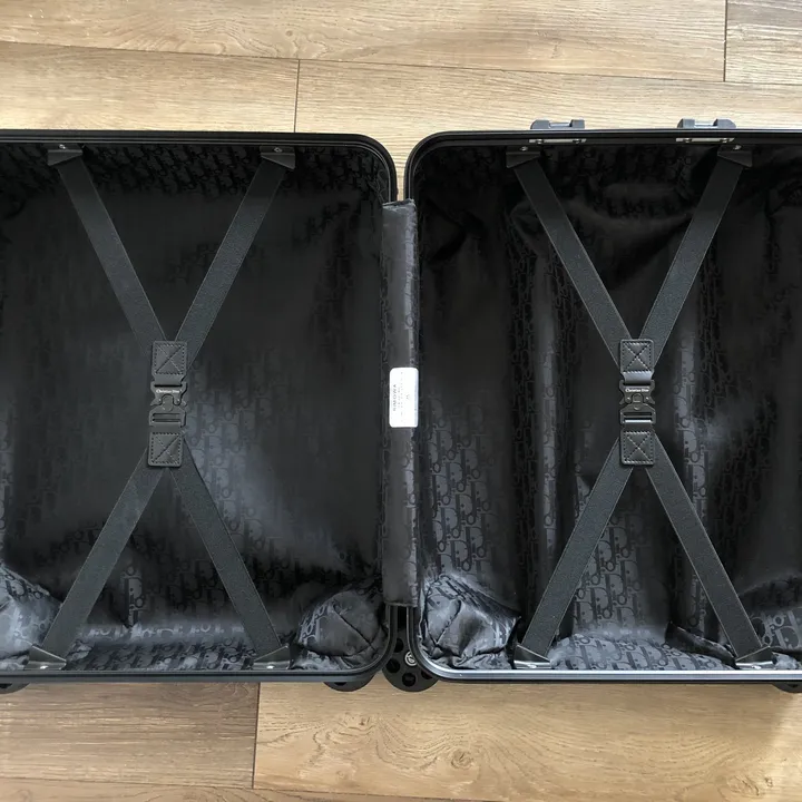 スーパーコピー グッチ スーツケース