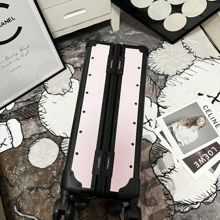 スーパーコピー シャネル スーツケース