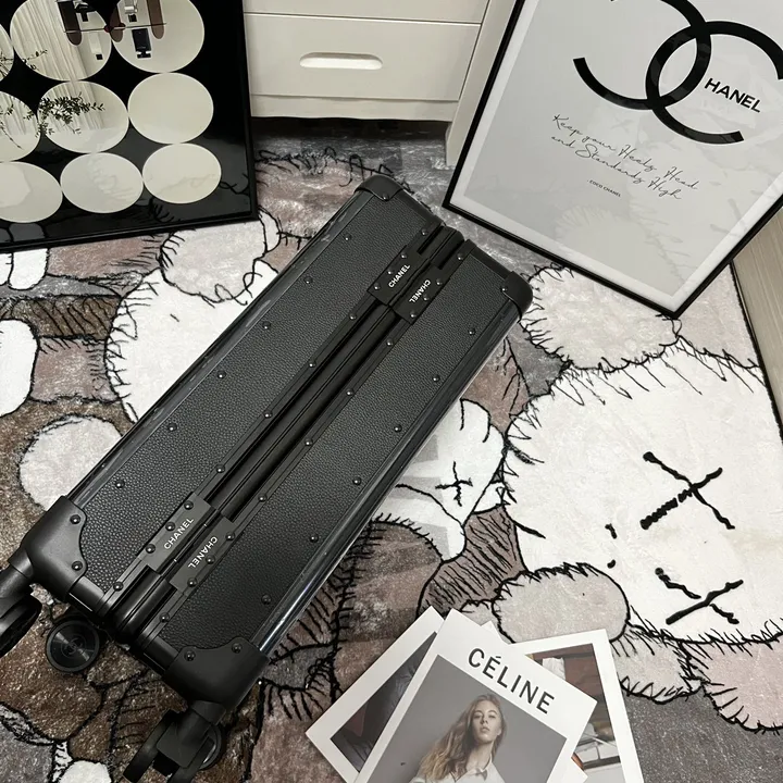 スーパーコピー シャネル スーツケース