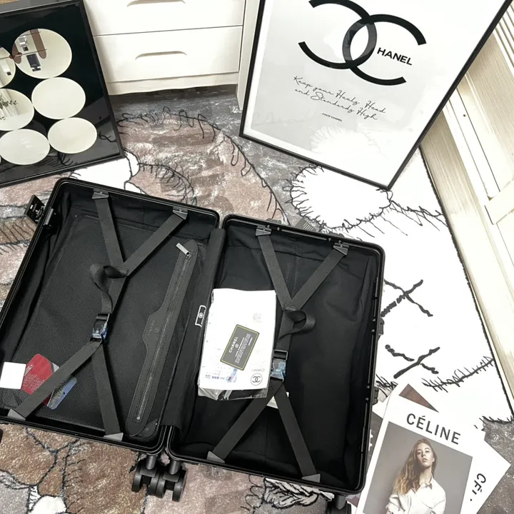 スーパーコピー シャネル スーツケース