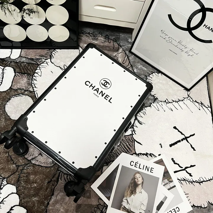 スーパーコピー シャネル スーツケース