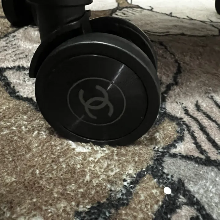 スーパーコピー シャネル スーツケース