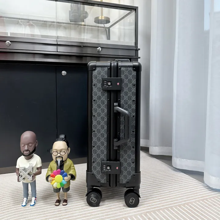 スーパーコピー グッチ スーツケース