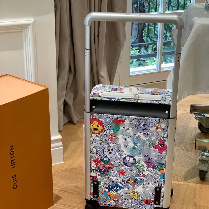 スーパーコピー ルイヴィトン スーツケース