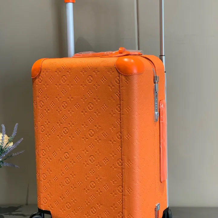 スーパーコピー ルイヴィトン スーツケース