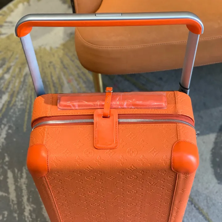 スーパーコピー ルイヴィトン スーツケース