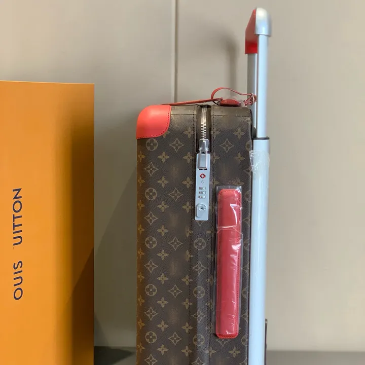 スーパーコピー ルイヴィトン スーツケース