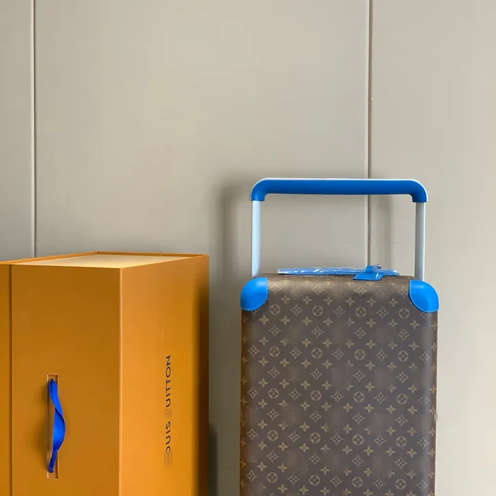 スーパーコピー ルイヴィトン スーツケース