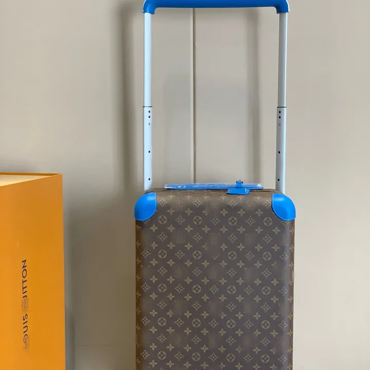 スーパーコピー ルイヴィトン スーツケース