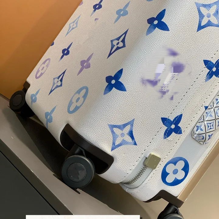 スーパーコピー ルイヴィトン スーツケース