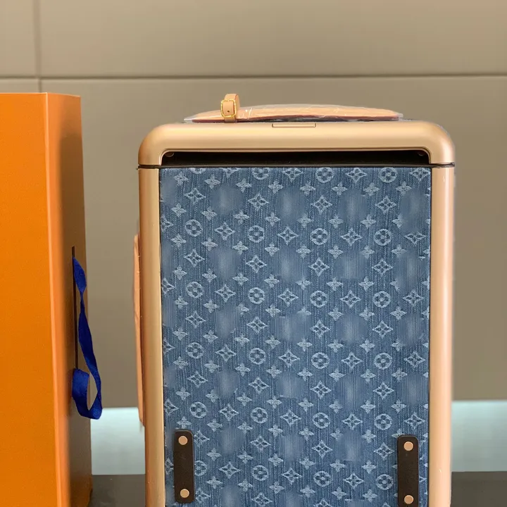 スーパーコピー ルイヴィトン スーツケース